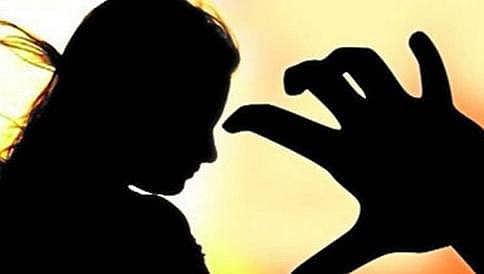ಅತ್ಯಾಚಾರಕ್ಕೆ ಯತ್ನ: ಕಾಮುಕನ ನಾಲಿಗೆ ಕತ್ತರಿಸಿದ ಮಹಿಳೆ