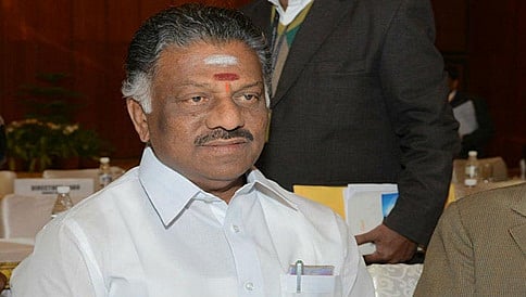 ವಿಲೀನಗೊಳ್ಳಲಿರುವ ಎಐಎಡಿಎಂಕೆಗೆ ಪನ್ನೀರ್ ಸೆಲ್ವಂ ಸಾರಥ್ಯ, ಮೇಲ್ಮನೆ ಪುನಾರಚನೆ ಸಾಧ್ಯತೆ