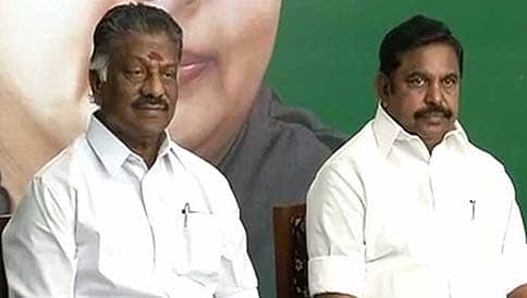 ಅಂತೂ "ಎರಡೆಲೆ"ಗಾಗಿ ಒಂದಾದ ಎಐಎಡಿಎಂಕೆ!