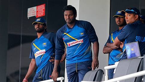 ಶ್ರೀಲಂಕಾ ಡ್ರೆಸ್ಸಿಂಗ್ ರೂಂನಲ್ಲಿ ಸಿಹಿ ತಿಂಡಿ ನಿಷೇಧ!