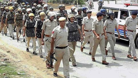 ಮೊದಲು ಎಚ್ಚರಿಕೆ.. ನಂತರ ಬುಲೆಟ್: ಹಿಂಸಾಚಾರಿಗಳಿಗೆ ರೋಹ್ಟಕ್ ಪೊಲೀಸ್ ಎಚ್ಚರಿಕೆ!