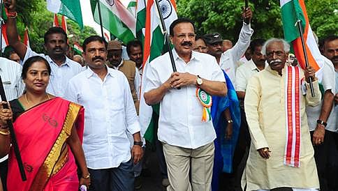 ಬೆಂಗಳೂರು: ಕೇಂದ್ರ ಸಚಿವರಿಂದ ತಿರಂಗ ಯಾತ್ರೆಗೆ ಚಾಲನೆ