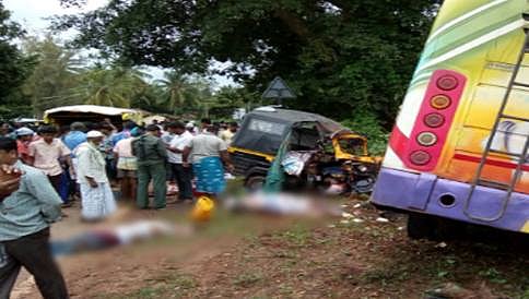 ಶಿವಮೊಗ್ಗದಲ್ಲಿ ಬಸ್-ಆಟೋ ನಡುವೆ ಭೀಕರ ಅಪಘಾತ: ನಾಲ್ವರ ದುರ್ಮರಣ