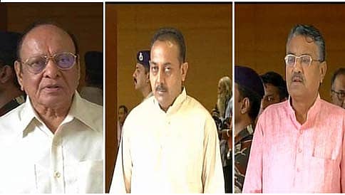 ಗುಜರಾತ್ ರಾಜ್ಯಸಭೆ ಚುನಾವಣೆ: "ಕೈ"ಗೆ ಬಿಸಿ ಮುಟ್ಟಿಸಿದ ರೆಬೆಲ್ ಶಾಸಕರಿಂದ ಬಿಜೆಪಿಗೆ ಮತ!