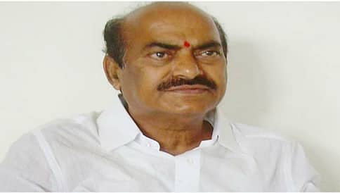 ತಾಡಪತ್ರಿಗೆ ನೀರು ತರುವಲ್ಲಿ ವಿಫಲ, ಅನಂತಪುರ ಸಂಸದ ಜೆ ಸಿ ದಿವಾಕರ್ ರೆಡ್ಡಿ ರಾಜೀನಾಮೆ
