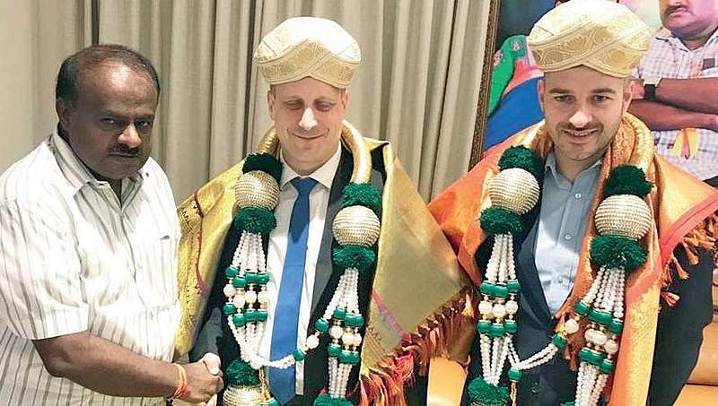 ಲಂಡನ್'ನಿಂದ ಟೋಕಿಯೋವರೆಗೂ ಎಲ್ಲರ ಕಣ್ಣು ಇದೀಗ ಕರ್ನಾಟಕ ಚುನಾವಣೆಯತ್ತ