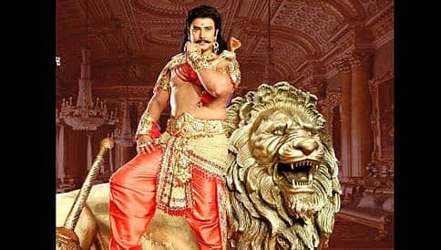 ಕುರುಕ್ಷೇತ್ರ ನೆನಪಿಗಾಗಿ ಗದೆ, ಕಿರೀಟ ಮನೆಗೆ ಕೊಂಡೊಯ್ಯಲು ದರ್ಶನ್ ಒಲವು
