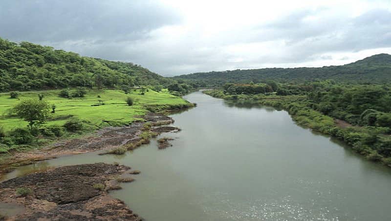 ಮಹದಾಯಿ ವಿವಾದ: ಕಣಕುಂಬಿಗೆ ಧಿಡೀರ್ ಭೇಟಿ ನೀಡಿದ ಗೋವಾ ತಂಡ