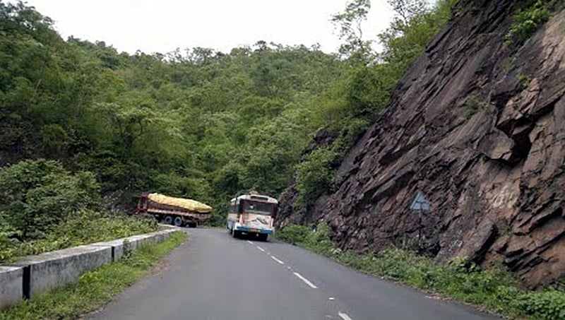 ಅಕ್ಟೋಬರ್ 3ರಿಂದ ಶಿರಾಡಿ ಘಾಟ್ ನಲ್ಲಿ ಬಸ್ ಸಂಚಾರ: ದ.ಕ. ಜಿಲ್ಲಾಧಿಕಾರಿ ಸೆಂಥಿಲ್