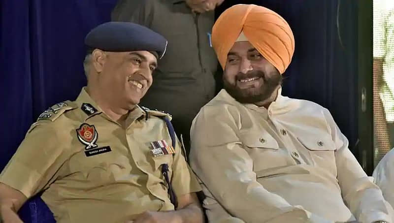ಹೆರಾಯಿನ್​ಗಿಂತ ಗಸಗಸೆ ಉತ್ತಮ, ಅಫೀಮನ್ನು ಕಾನೂನುಬದ್ದಗೊಳಿಸಬೇಕು: ಸಿಧು