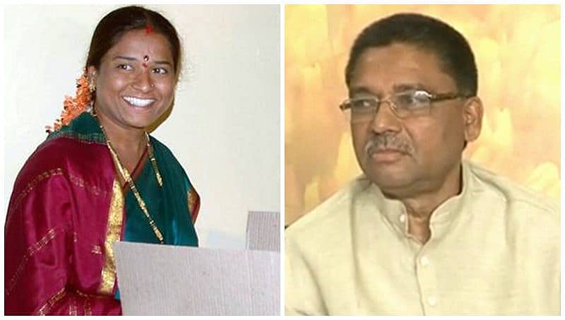ಬಳ್ಳಾರಿ ಅಭ್ಯರ್ಥಿಗಾಗಿ ಮೂಡದ ಒಮ್ಮತ: ಶ್ರೀರಾಮುಲು ಸಹೋದರಿ ಶಾಂತ ವಿರುದ್ಧ ಉಗ್ರಪ್ಪ ಫೈಟ್!