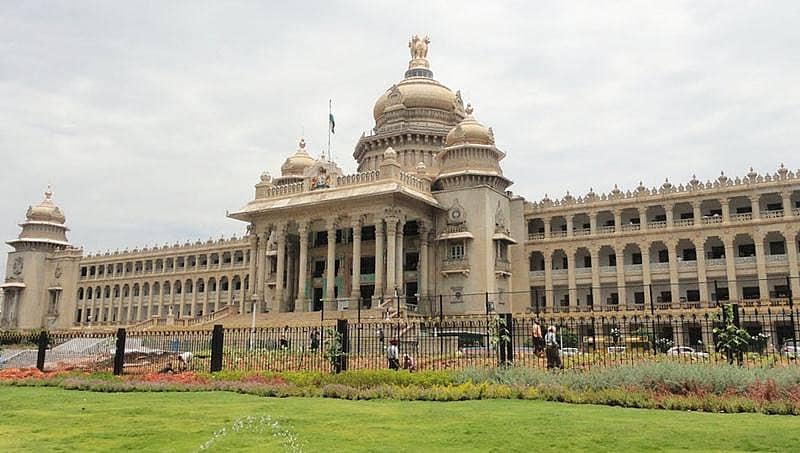 ಆಡಳಿತಕ್ಕೆ ಮತ್ತೆ ಸರ್ಜರಿ: ತ್ರಿಲೋಕ್ ಚಂದ್ರ ಸೇರಿ IAS ಅಧಿಕಾರಿಗಳ ವರ್ಗಾವಣೆ, ಸಿಎಂ ಕಾರ್ಯದರ್ಶಿಯಾಗಿ ಕಾವೇರಿ ನೇಮಕ