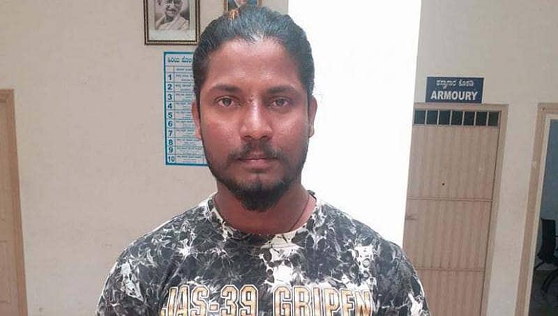 ಬೆಂಗಳೂರು; ಸಿಗರೇಟ್ ಕೊಡದ್ದಕ್ಕೆ ಪಬ್'ನಲ್ಲಿ ಸುನಾಮಿ ಕಿಟ್ಟಿ ಗ್ಯಾಂಗ್ ಗಲಾಟೆ!