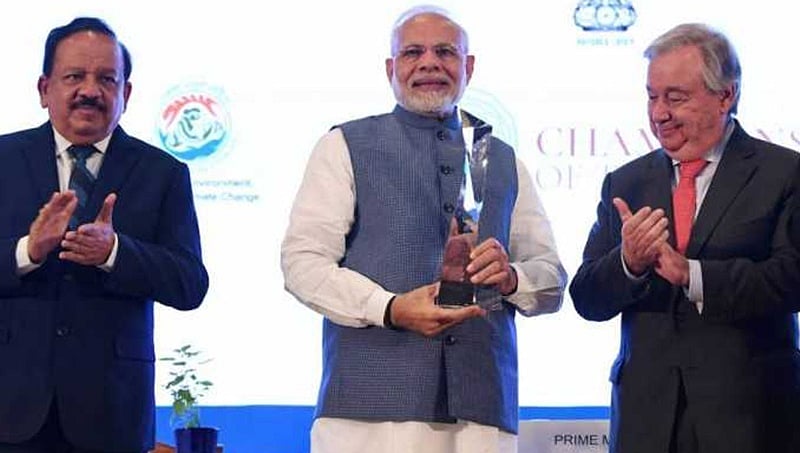 ‘ಚಾಂಪಿಯನ್ಸ್ ಆಫ್ ದಿ ಅರ್ಥ್’ ಪ್ರಶಸ್ತಿ ಸ್ವೀಕರಿಸಿದ ಪ್ರಧಾನಿ ಮೋದಿ