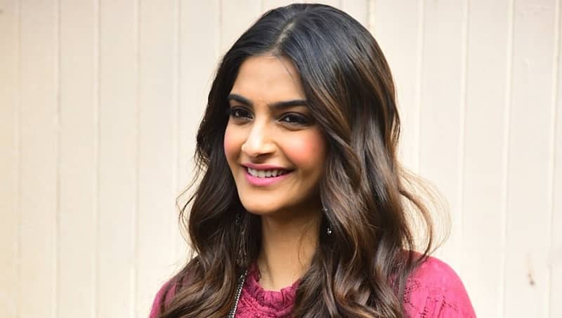 ಟ್ವಿಟರ್'ಗೆ ಗುಡ್ ಬೈ, ಅದು 'ತುಂಬಾ ನಕಾರಾತ್ಮಕ': ಸೋನಮ್ ಕಪೂರ್