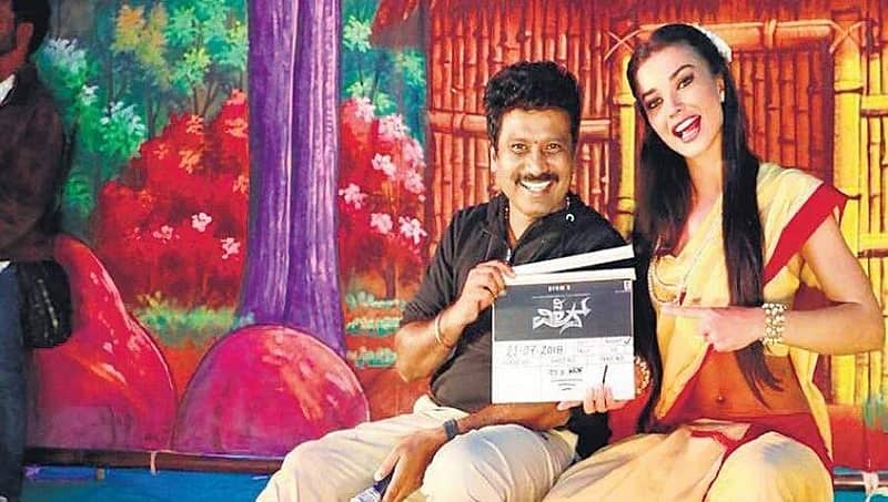 'ದ ವಿಲನ್' ಹೀರೋಯಿನ್ ಆಮಿ ಜಾಕ್ಸನ್ ಮೇಲೆ ನಿರ್ದೇಶಕ ಪ್ರೇಮ್ ಗೆ ಬೇಸರ!
