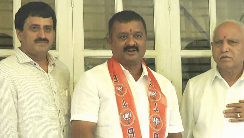 ಕಾಂಗ್ರೆಸ್ ಗೆ ರಾಮನಗರ ಅಭ್ಯರ್ಥಿ; ಬಿಜೆಪಿ ರಾಜ್ಯಾಧ್ಯಕ್ಷ ಬಿಎಸ್ ವೈ ವಿರುದ್ಧವೇ ದೂರು?