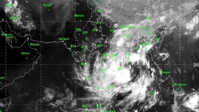 ಯೂ ಟರ್ನ್ ಹೊಡೆದ 'ಗಜ' ಚಂಡಮಾರುತ: ಚೆನ್ನೈಯಲ್ಲಿ ಭಾರೀ ಮಳೆ ಸಾಧ್ಯತೆ