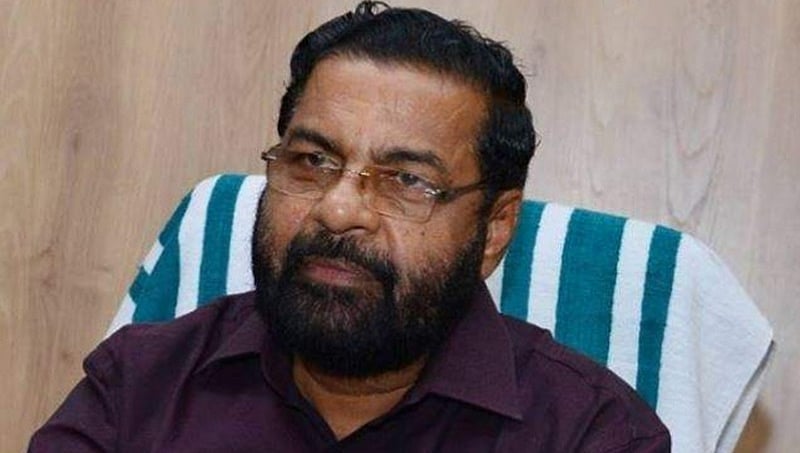 ಶಬರಿಮಲೆ ವಿವಾದ: ಕೇರಳ ದೇವಸ್ವಂ ಸಚಿವರ ವಿರುದ್ಧ ಪೋಸ್ಟ್ ಹಾಕಿದ್ದ ಅರ್ಚಕ ಅಮಾನತು