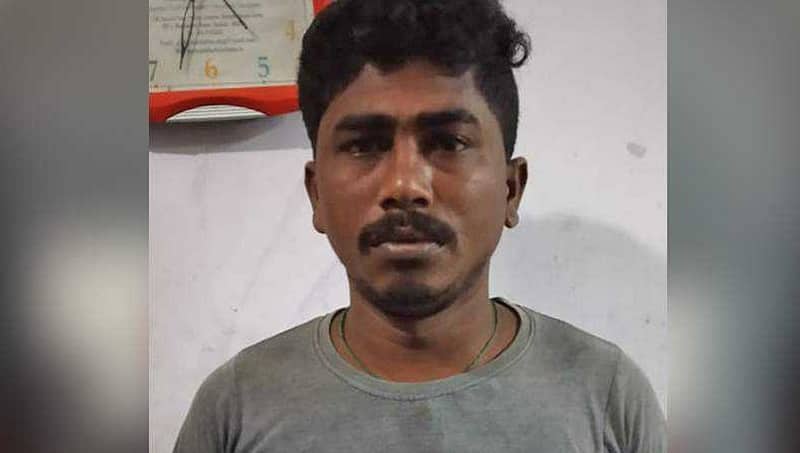 ಎಸ್ಆರ್ ಎಂ ವಿವಿ ವಿದ್ಯಾರ್ಥಿನಿ ಎದುರೇ ಹಸ್ತಮೈಥುನ: ಸ್ವಚ್ಛತಾ ಸಿಬ್ಬಂದಿಯ ಬಂಧನ