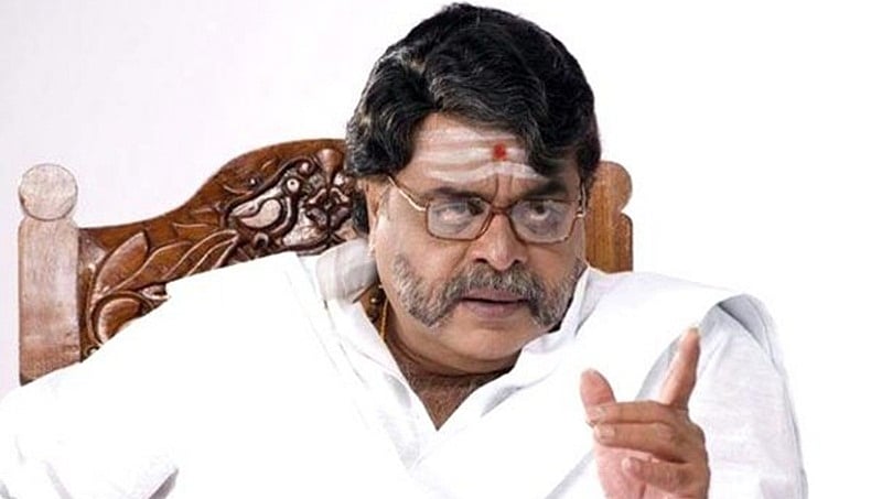 ಬೆಂಗಳೂರಿನ ಫ್ಲ್ಯಾಟ್'ನಲ್ಲಿ ಇದ್ದಕ್ಕಿದ್ದಂತೆ ಕುಸಿದು ಬಿದ್ದಿದ್ದ ಅಂಬಿ: ತೀವ್ರ ಎದೆನೋವಿನಿಂದ ನಿಧನ