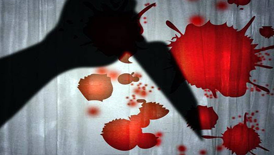 ವಿಜಯಪುರ: ಪತ್ನಿ ಅಂತ್ಯ ಸಂಸ್ಕಾರಕ್ಕೆ ಬಂದ ಪತಿಯನ್ನು ಮಾರಕಾಸ್ತ್ರಗಳಿಂದ ಕೊಚ್ಚಿ ಕೊಂದ್ರು!