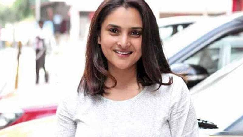 ಪ್ರಧಾನಿ ಮೋದಿ ವಿರುದ್ಧ ಆಕ್ಷೇಪಾರ್ಹ ಟ್ವೀಟ್: ಮಂಡ್ಯಗೆ ಬಂದು ಮತ ಹಾಕಿ- ರಮ್ಯಾಗೆ ಬಿಜೆಪಿ ಆಹ್ವಾನ