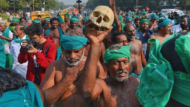 ಸಂಸತ್ತು ಬೀದಿ ತಲುಪಿದ ಪ್ರತಿಭಟನಾನಿರತ ರೈತರು: ದೆಹಲಿಯಲ್ಲಿ ಭಾರೀ ಸಂಚಾರ ದಟ್ಟಣೆ
