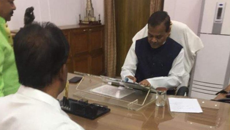 ಒಡಿಶಾ: ಬಿಜೆಪಿ ಹಿರಿಯ ನಾಯಕರಾದ ರಾಯ್, ಮಹಾಪತ್ರ ರಾಜೀನಾಮೆ