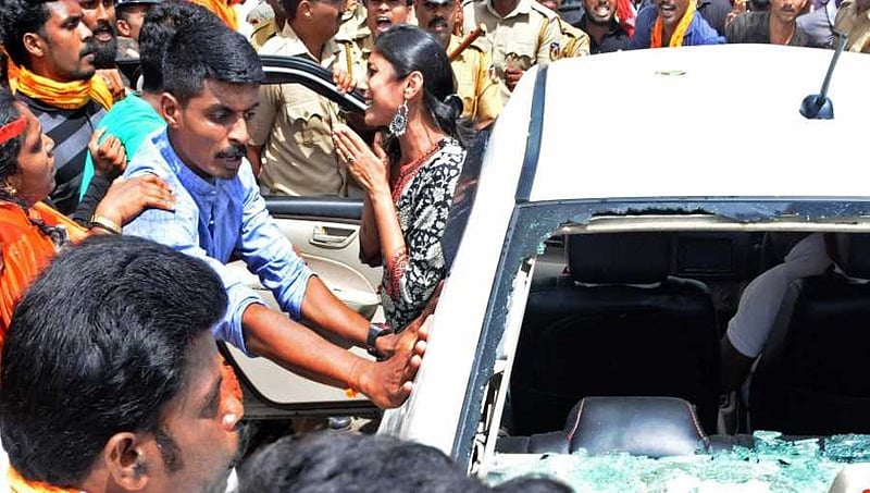 ಶಬರಿಮಲೆಗೆ ಮಹಿಳಾ ವರದಿಗಾರ್ತಿಯರನ್ನು ಕಳಿಸಬೇಡಿ: ಹಿಂದೂ ಸಂಘಟನೆಗಳಿಂದ ಮನವಿ