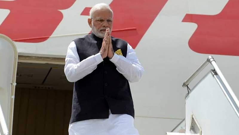 ಮೋದಿ ವಿದೇಶ ಪ್ರವಾಸ, ಜಾಹೀರಾತಿಗಾಗಿ 7200 ಕೋಟಿ ರು. ಖರ್ಚು