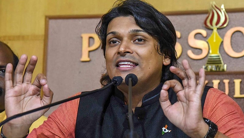 ಶಬರಿಮಲೆ ವಿವಾದ: ರಾಹುಲ್ ಈಶ್ವರ್ ಜಾಮೀನು ರದ್ದು, ಬಂಧನಕ್ಕೆ ಕೋರ್ಟ್ ಆದೇಶ