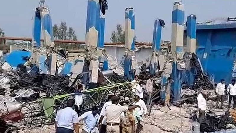 ಬಾಯ್ಲರ್ ಸ್ಫೋಟಕ್ಕೆ 6 ಬಲಿ: ಸಂತ್ರಸ್ಥರ ಕುಟುಂಬಕ್ಕೆ ಮುರುಗೇಶ್ ನಿರಾಣಿ 5 ಲಕ್ಷ ಪರಿಹಾರ ಘೋಷಣೆ