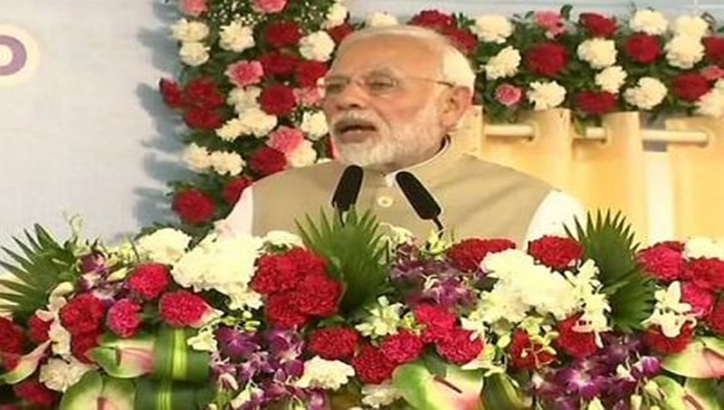 ಮುಂಬೈ: 33 ಸಾವಿರ ಕೋಟಿ ರೂ. ವೆಚ್ಚದ ಮೆಟ್ರೋ, ವಸತಿ ಯೋಜನೆಗಳಿಗೆ ಪ್ರಧಾನಿ ಶಂಕುಸ್ಥಾಪನೆ