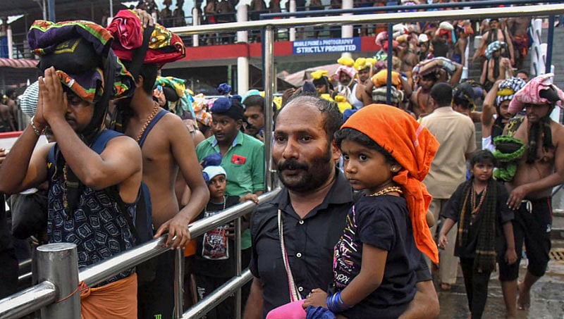 ಶಬರಿಮಲೆಗೆ ಬಿಜೆಪಿ ತಂಡ; ಮಹಿಳೆಯರ ಮಹಾ ಗೋಡೆ ನಿರ್ಮಿಸಲು ಕೇರಳ ಸರ್ಕಾರ ಕರೆ