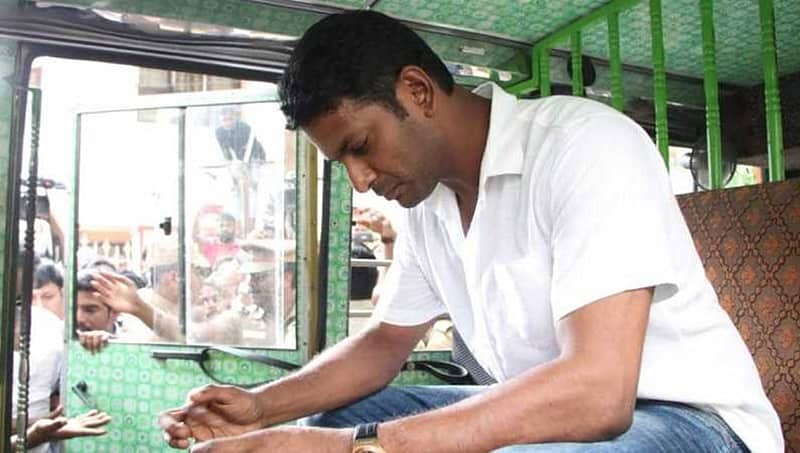 ತಮಿಳು ನಿರ್ಮಾಪಕರ ಸಂಘ ಕಚೇರಿಗೆ ನುಗ್ಗಲು ಯತ್ನ: ನಟ ವಿಶಾಲ್ ಬಂಧನ