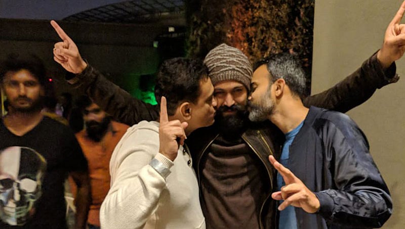 'ಇದೇ ನನ್ನ ದುನಿಯಾ'; ಟ್ವಿಟರ್ ನಲ್ಲಿ ಯಶ್ ಫೋಟೋ ವೈರಲ್