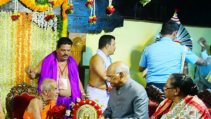 ಪೇಜಾವರ ಶ್ರೀ 80ನೇ ವರ್ಧಂತಿ: ಉಡುಪಿಯಲ್ಲಿ ವಿಶ್ವೇಶತೀರ್ಥ ಸ್ವಾಮೀಜಿಗೆ ರಾಷ್ಟ್ರಪತಿ ದಂಪತಿ ಅಭಿನಂದನೆ