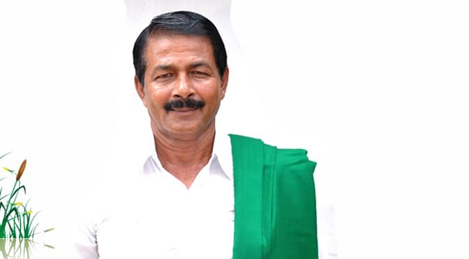 <div><b>ಕೆ.ಎಸ್. ಪುಟ್ಟಣ್ಣಯ್ಯ</b></div><div>ರೈತಪರ ಧೀಮಂತ ನಾಯಕ, ಮೇಲುಕೋಟೆ ವಿಧಾನಸಭಾ ಕ್ಷೇತ್ರದ ಶಾಸಕ ಕೆ.ಎಸ್.ಪುಟ್ಟಣ್ಣಯ್ಯ ಅವರು ಹೃದಯಾಘಾತದಿಂದ ಫೆ.18 ರಂದು ಇಹಲೋಕ ತ್ಯಜಿಸಿದ್ದರು, ಪುಣ್ಣಯ್ಯ ಅವರಿಗೆ 68 ವರ್ಷ ವಯಸ್ಸಾಗಿತ್ತು. </div>
