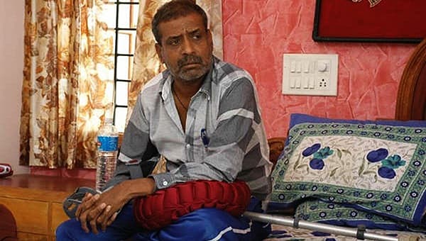 <div><b>ಎ.ಆರ್.ಬಾಬು</b></div><div>ಕಿಡ್ನಿ ಸಮಸ್ಯೆಯಿಂದ ಬಳಲುತ್ತಿದ್ದ ಹಿರಿಯ ನಿರ್ದೇಶಕ ಎ.ಆರ್.ಬಾಬು ಅವರು ಡಿಸೆಂಬರ್ ತಿಂಗಳಿನಲ್ಲಿ ವಿಧಿವಶರಾಗಿದ್ದರು. </div>