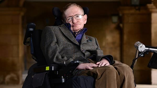 <div><b>ಸ್ಟೀಫನ್ ಹಾಕಿಂಗ್</b></div><div>ಸ್ನಾಯುಚಾಲಕ ನರಕೋಶದ ಕಾಯಿಲೆಯಿಂದ ಬಳಲುತ್ತಿದ್ದ ಖ್ಯಾತ ಬ್ರಿಟಿಷ್ ಭೌತಶಾಸ್ತ್ರಜ್ಞ ಸ್ಟೀಫನ್ ಹಾಕಿಂಗ್ ಅವರು ಮಾರ್ಚ್ ನಿಧನ ಹೊಂದಿದ್ದರು, ಸ್ಟೀಫನ್ ಅವರಿಗೆ 76 ವರ್ಷ ವಯಸ್ಸಾಗಿತ್ತು. </div>