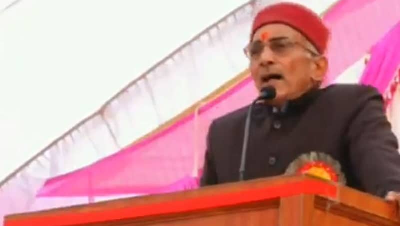 ನಿಮ್ಮೊಂದಿಗೆ ಯಾರೇ ವಾಗ್ವಾದ ನಡೆಸಿದರೂ ಹತ್ಯೆ ಮಾಡಿ: ವಿದ್ಯಾರ್ಥಿಗಳಿಗೆ ಪೂರ್ವಾಂಚಲ್ ವಿವಿ ವಿಸಿ ಸಲಹೆ, ವಿವಾದ