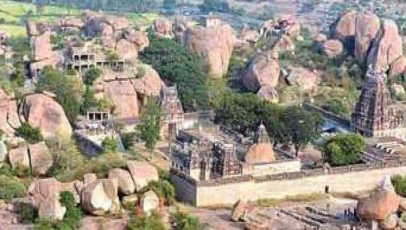 ಈ ವರ್ಷ ಸರಳವಾಗಿ ಹಂಪಿ ಉತ್ಸವ ಆಚರಣೆ: ಮುಖ್ಯಮಂತ್ರಿ ಕುಮಾರಸ್ವಾಮಿ