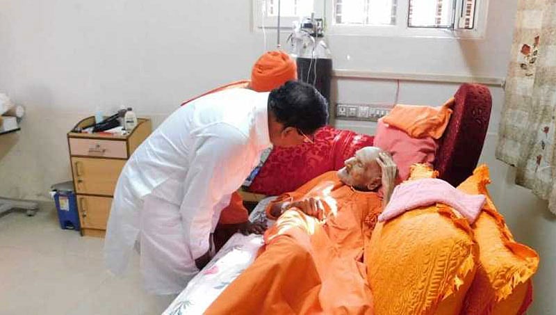 ಸಿದ್ದಗಂಗಾ ಮಠ ಶ್ರೀಗಳ ಆರೋಗ್ಯ ಸ್ಥಿರ, ಹೆಚ್ಚಿನ ಚಿಕಿತ್ಸೆಗೆ ಚೆನ್ನೈಗೆ ಪ್ರಯಾಣ!