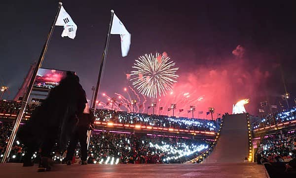 2018ರ ಚಳಿಗಾಲದ ಒಲಿಂಪಿಕ್ಸ್ಗೆ ವರ್ಣರಂಜಿತ ಚಾಲನೆ