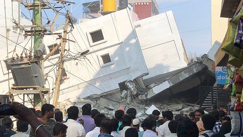 ಬೆಂಗಳೂರಿನಲ್ಲಿ ನಿರ್ಮಾಣ ಹಂತದ ಕಟ್ಟಡ ಕುಸಿತ: ಮೃತರ ಕುಟುಂಬಕ್ಕೆ ತಲಾ 5 ಲಕ್ಷ ಪರಿಹಾರ
