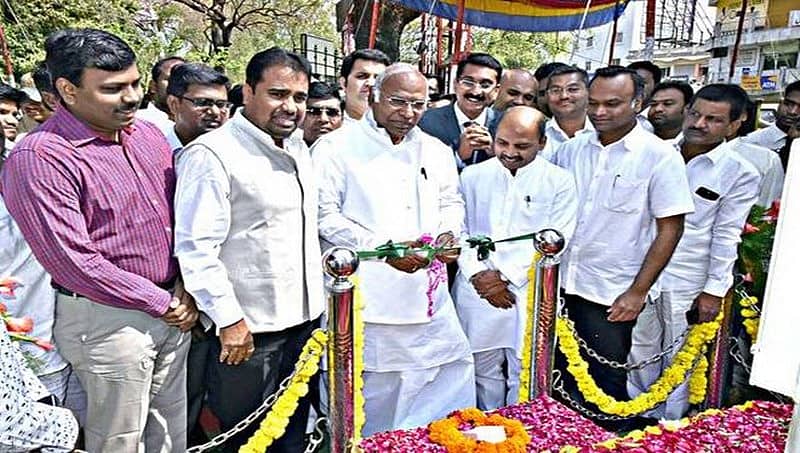 ಕಲಬುರ್ಗಿ: ರಾಜ್ಯದ ಮೊದಲ ಸಾರ್ವಜನಿಕ ಉಚಿತ ವೈ–ಫೈ ಹಾಟ್‌ಸ್ಪಾಟ್ ಸೇವೆಗೆ ಚಾಲನೆ