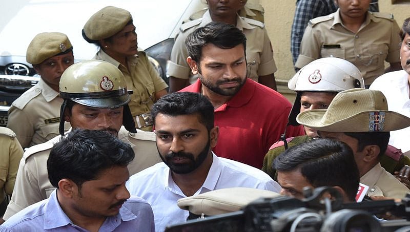 ಶಾಸಕ ಹ್ಯಾರಿಸ್ ಪುತ್ರನನ್ನು ಸಾಮಾನ್ಯ ಆರೋಪಿಯಂತೆ ಕಾಣದೆ ರಾಜಾತಿಥ್ಯ ನೀಡುತ್ತಿರುವ ಪೊಲೀಸರು?