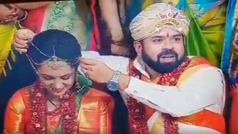 ಸುರಭಿ ಜತೆ ದಾಂಪತ್ಯ ಜೀವನಕ್ಕೆ ಕಾಲಿಟ್ಟ ಸಂತೋಷ್ ಆನಂದರಾಮ್