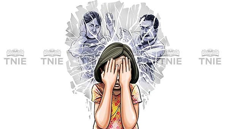 ಪೋಷಕರ ಜಗಳದಿಂದ ಬೇಸತ್ತ ಬಾಲಕಿ, ತಂದೆ ವಿರುದ್ಧ ಸುಳ್ಳು ಲೈಂಗಿಕ ಕಿರುಕುಳ ಕೇಸ್ ದಾಖಲು